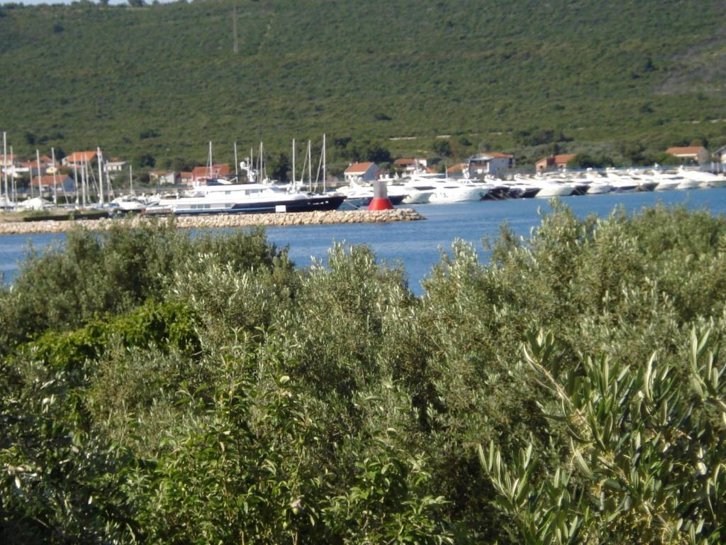 Apartments Luna Sukošan Εξωτερικό φωτογραφία
