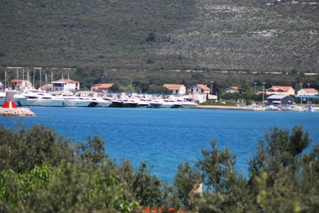 Apartments Luna Sukošan Δωμάτιο φωτογραφία