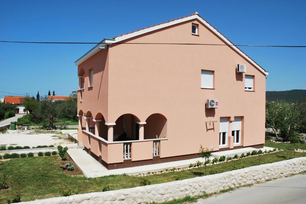 Apartments Luna Sukošan Εξωτερικό φωτογραφία